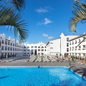 Mac Puerto Marina Otel